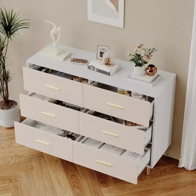 Cassettiera moderna bianca a 6 cassetti con gambe in metallo dorato