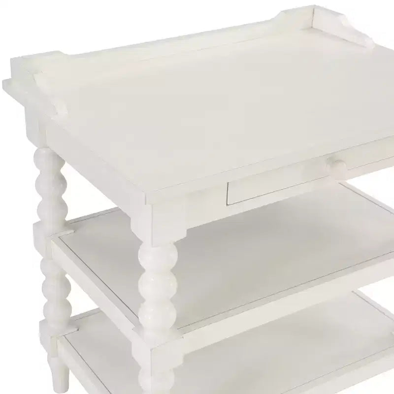 Comodino bianco antico con ripiano aperto, 1 persona