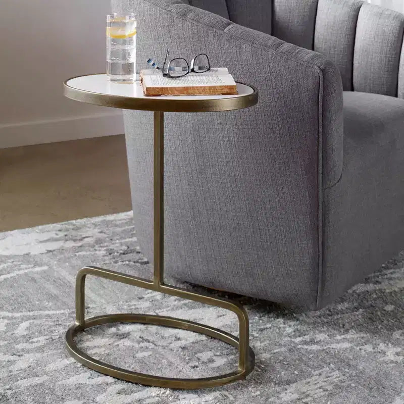 Tavolino Ovale d'Appoggio con Piano in Marmo Bianco, Oro Antico, 1 Pezzo